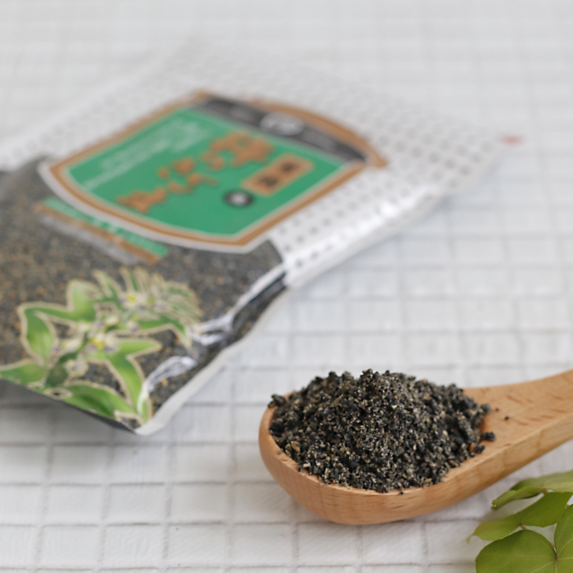 美味安心 有機栽培杵つき黒すりごま 75g